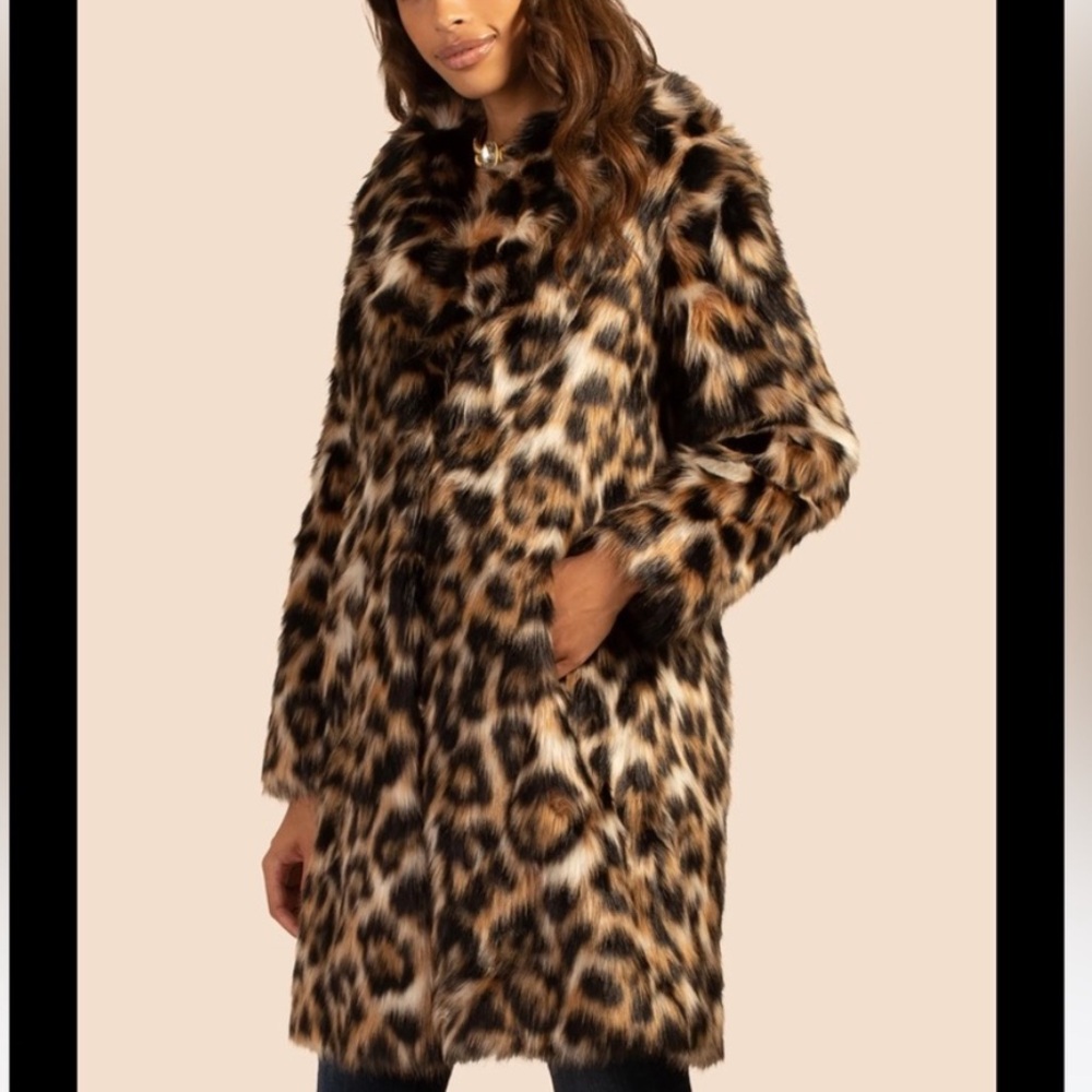 Trina Turk Leopard Faux Fur Coat XS Animal Print Designer Jacket Like New